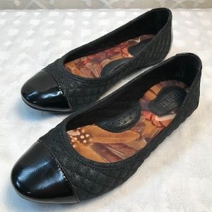 Born Riley Black Ballerina Flats